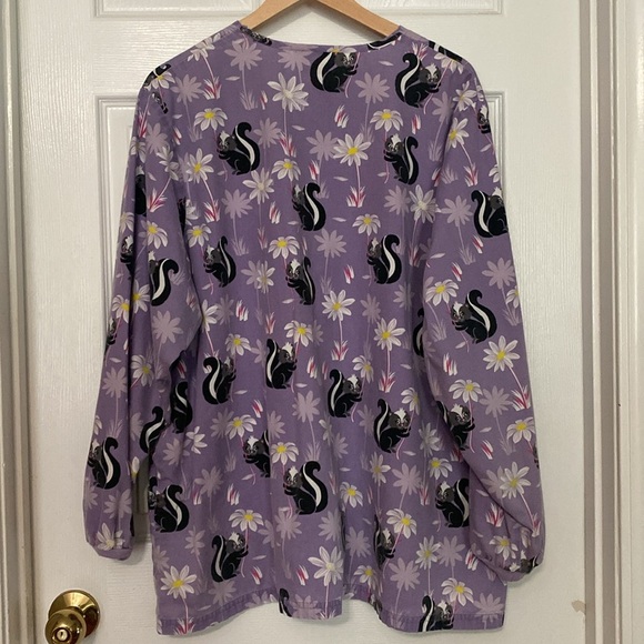 Purple Skunk  and Daisy Print Scrub Jacket - Picture 3 of 3